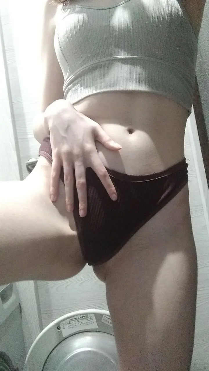 Avcılar Escort Günlüğü — Yağmurlu akşam: Cihangir’de kısa gece molası için Avcılar escort hikâye görseli 041